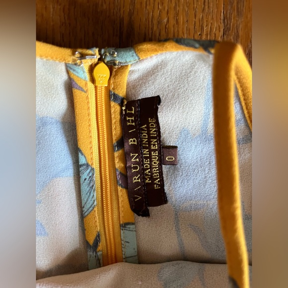 Varun Bahl Warbler Ruffle Jumpsuit Yellow Motif Anthropologie size 0 - Picture 8 of 16